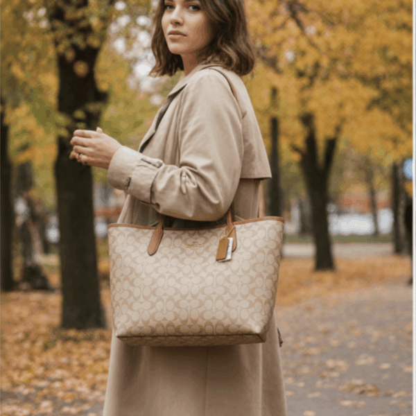 сумка Coach City Tote