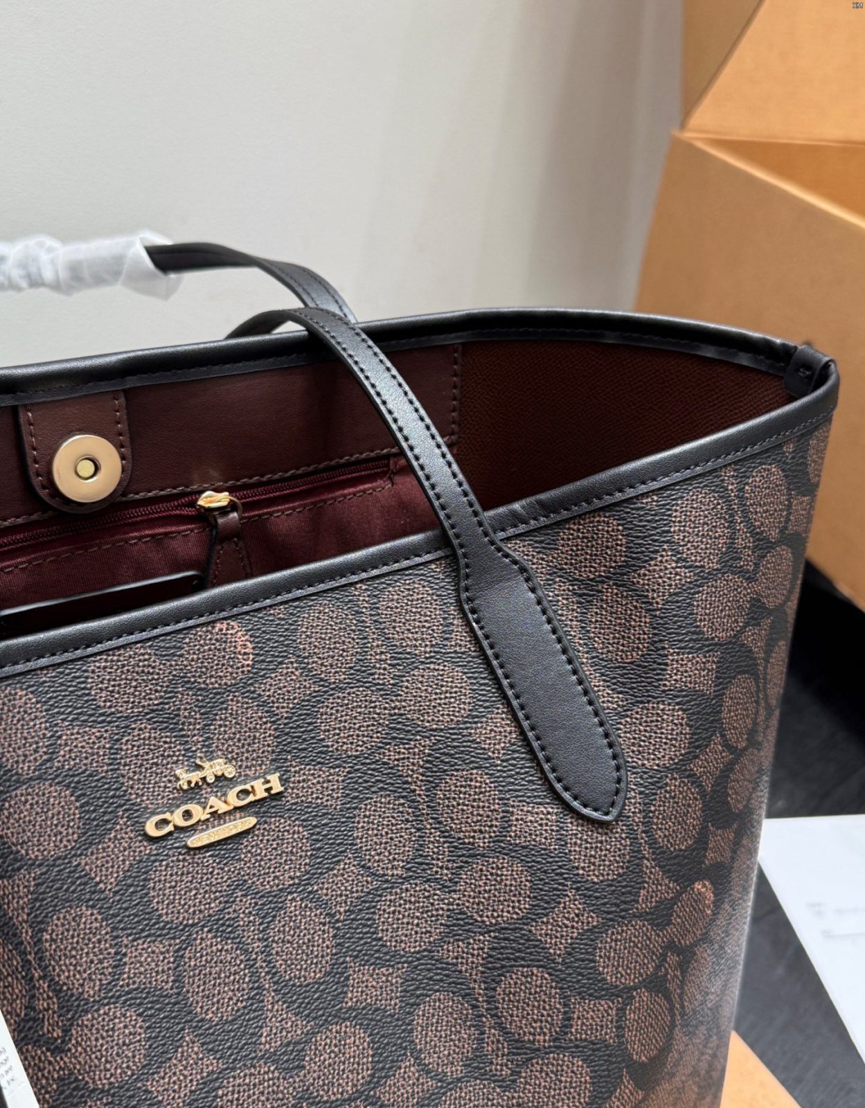 брендовая сумка Coach