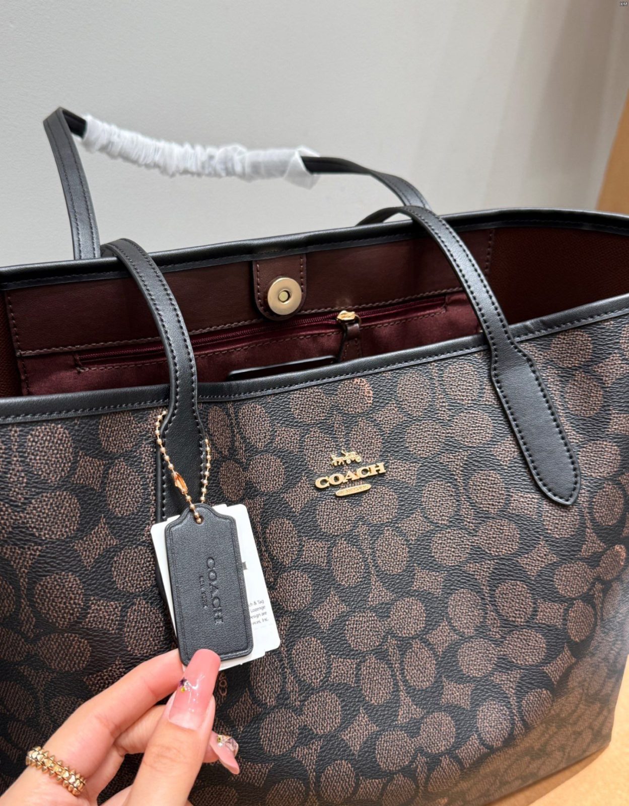 брендовая сумка Coach