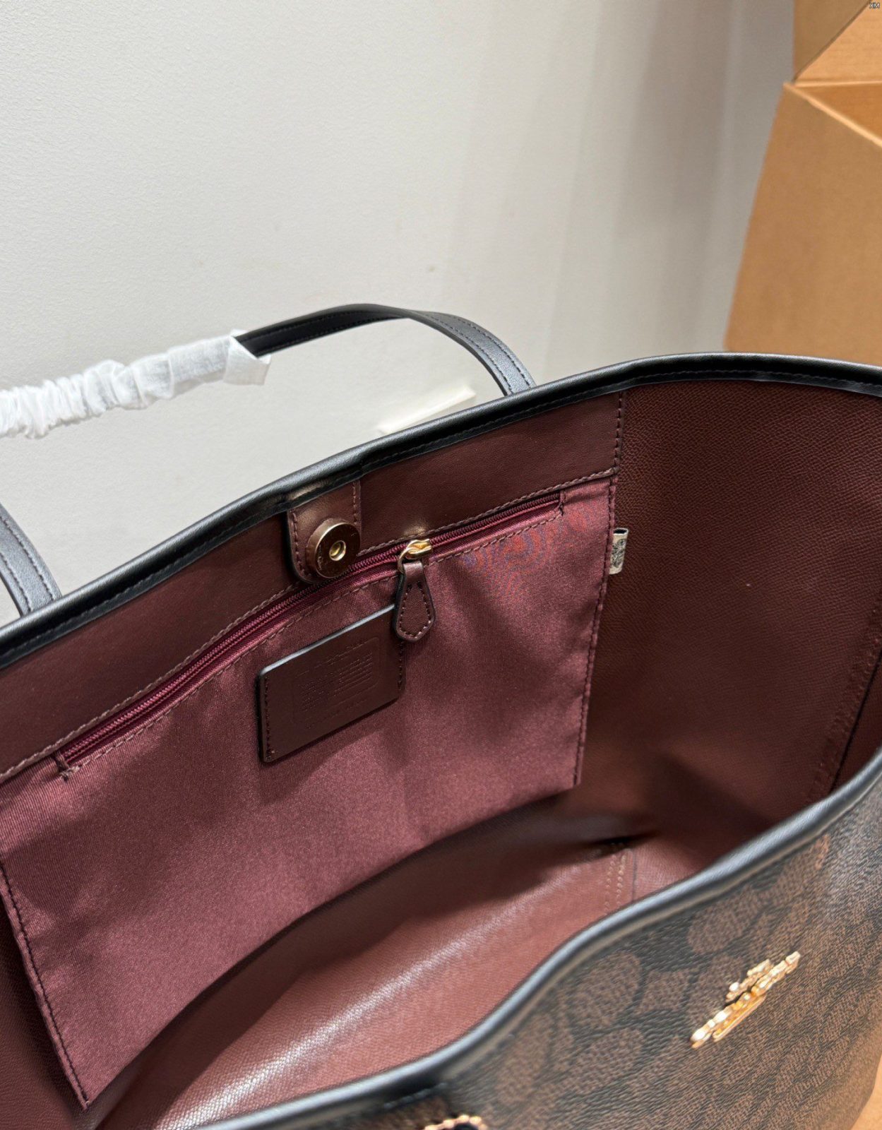 брендовая сумка Coach