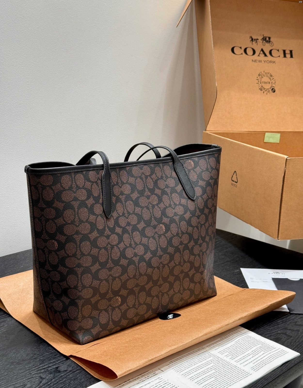 брендовая сумка Coach