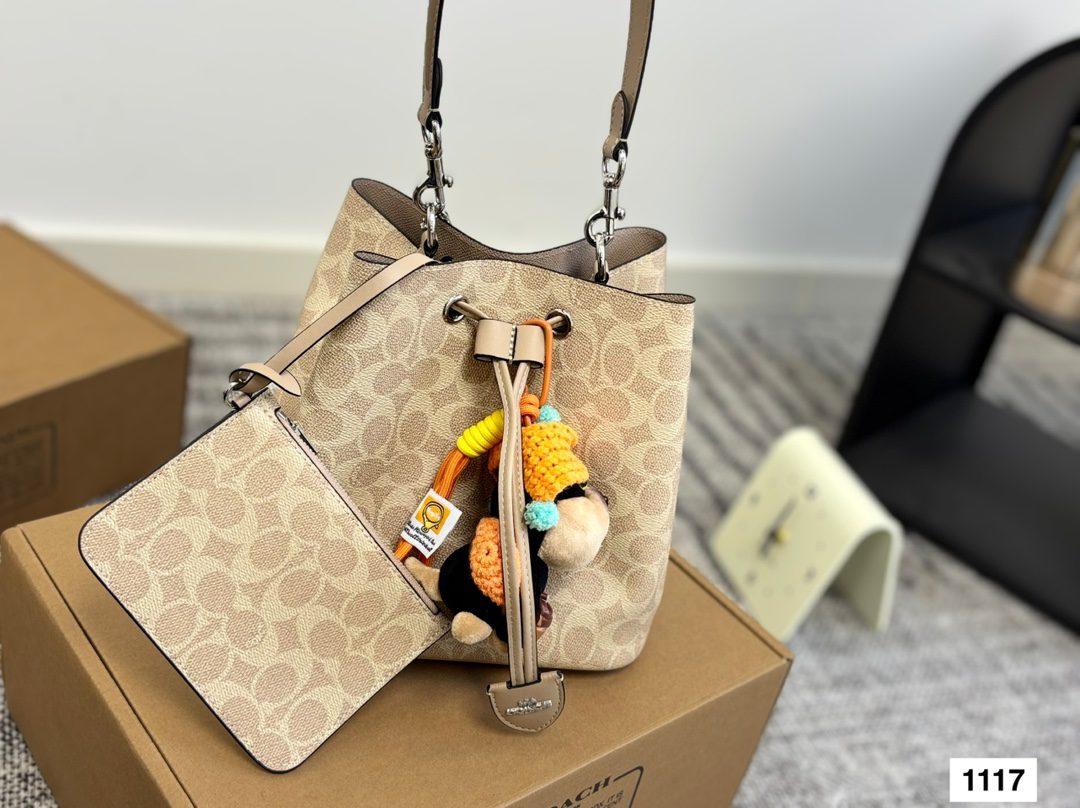 Coach Vintage Bucket Bag