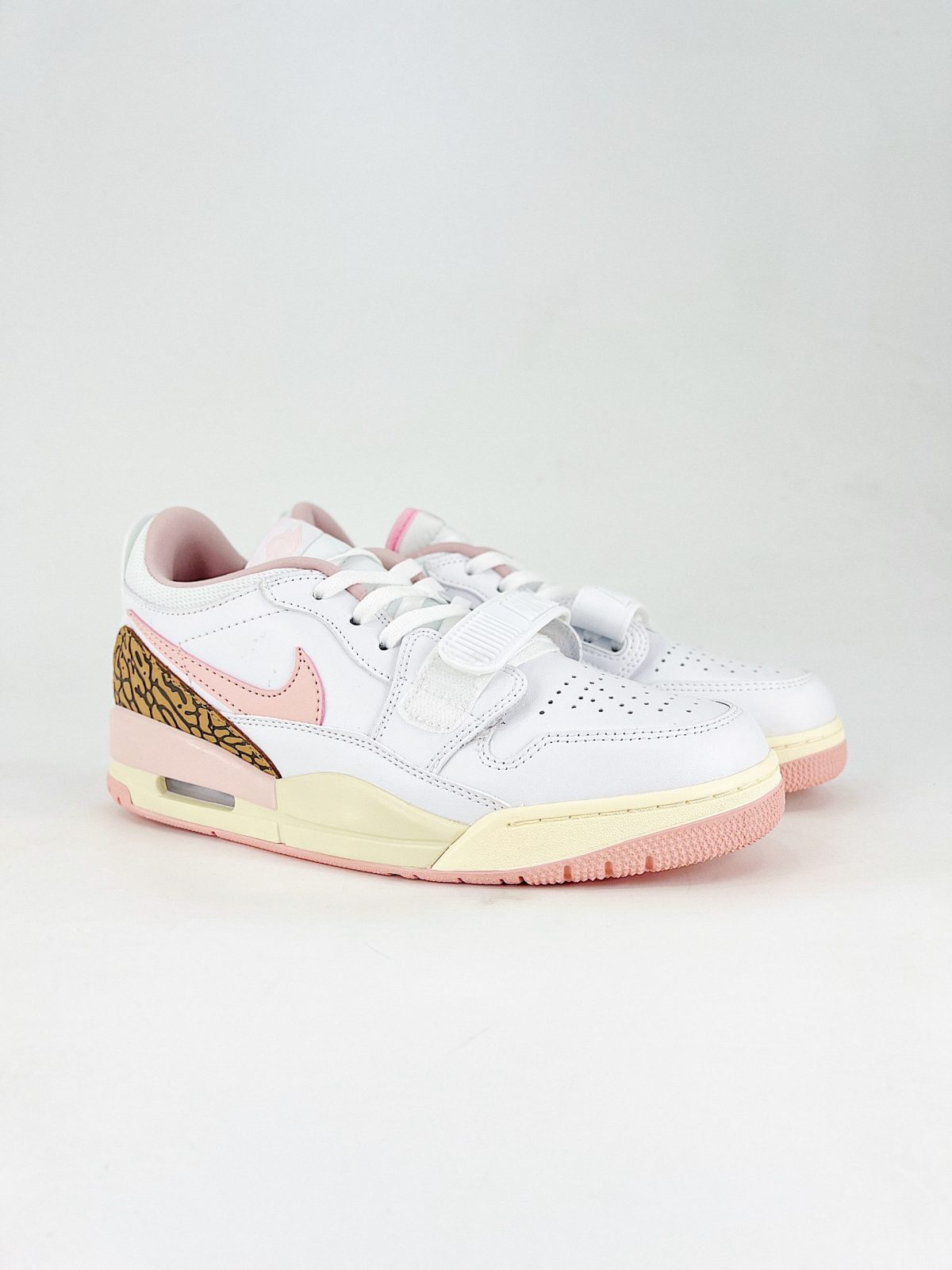 Nike Air Jordan Legacy 312