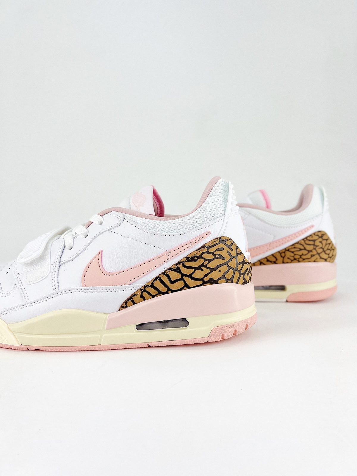 Nike Air Jordan Legacy 312