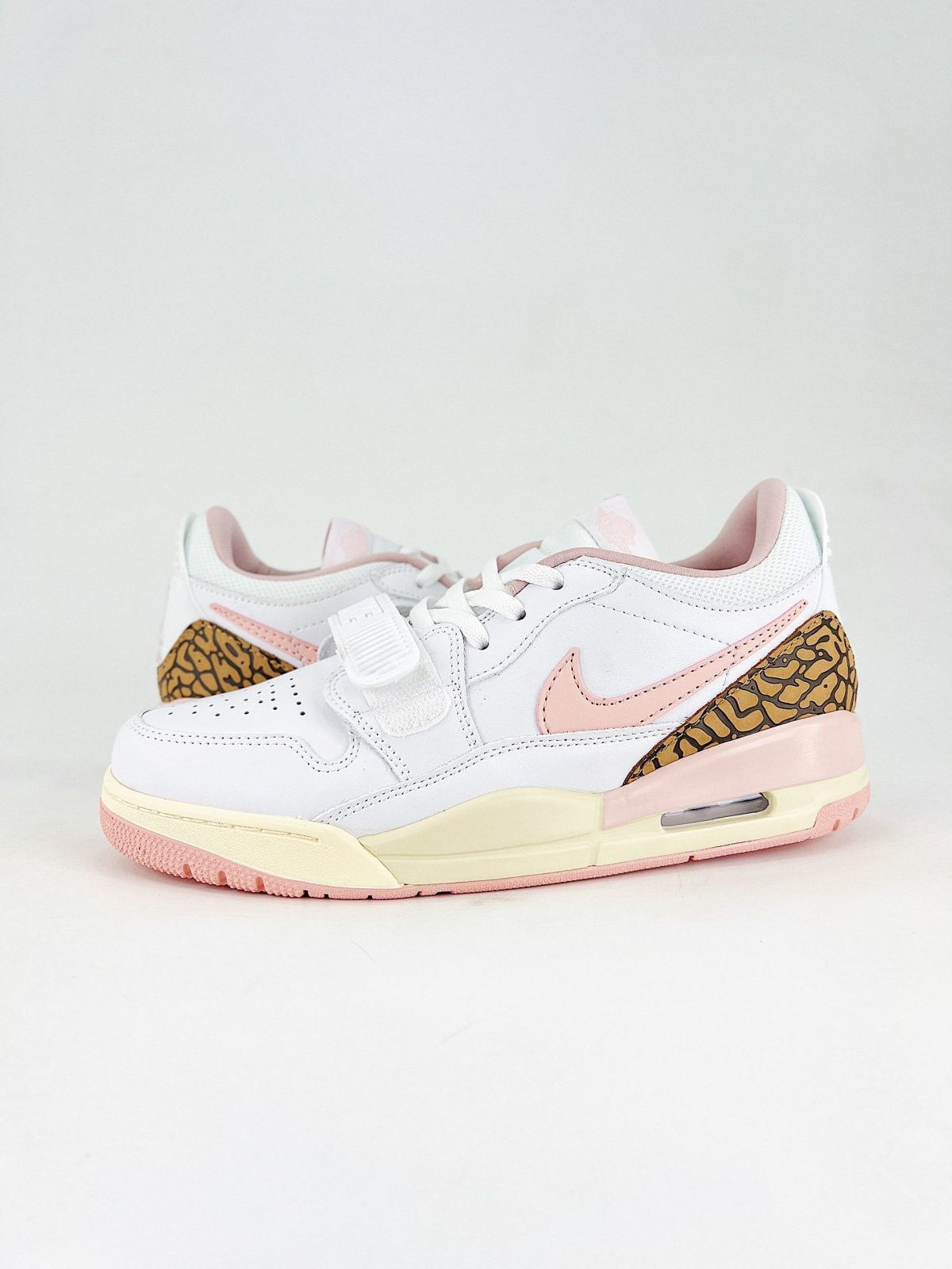 Nike Air Jordan Legacy 312