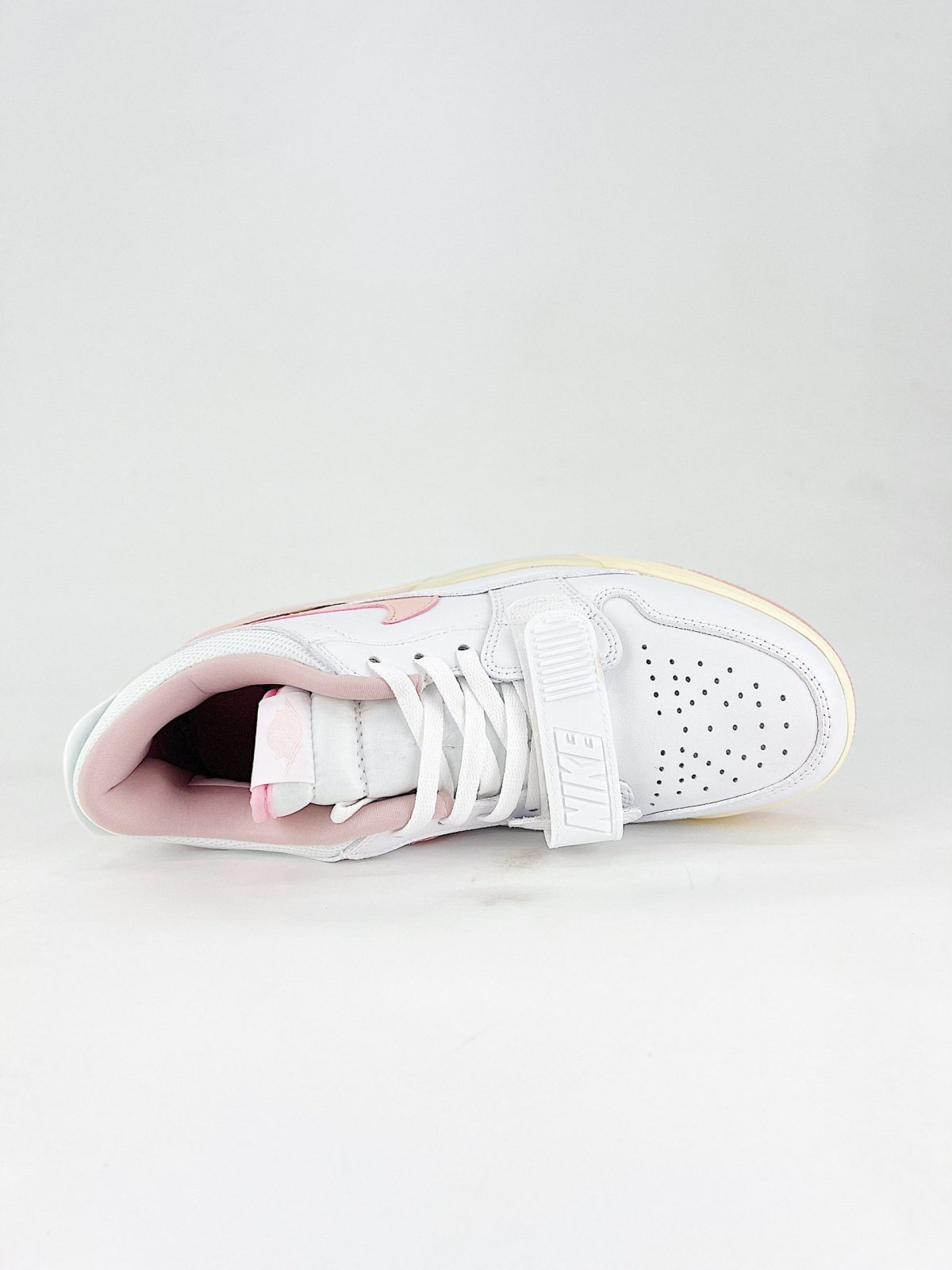 Nike Air Jordan Legacy 312