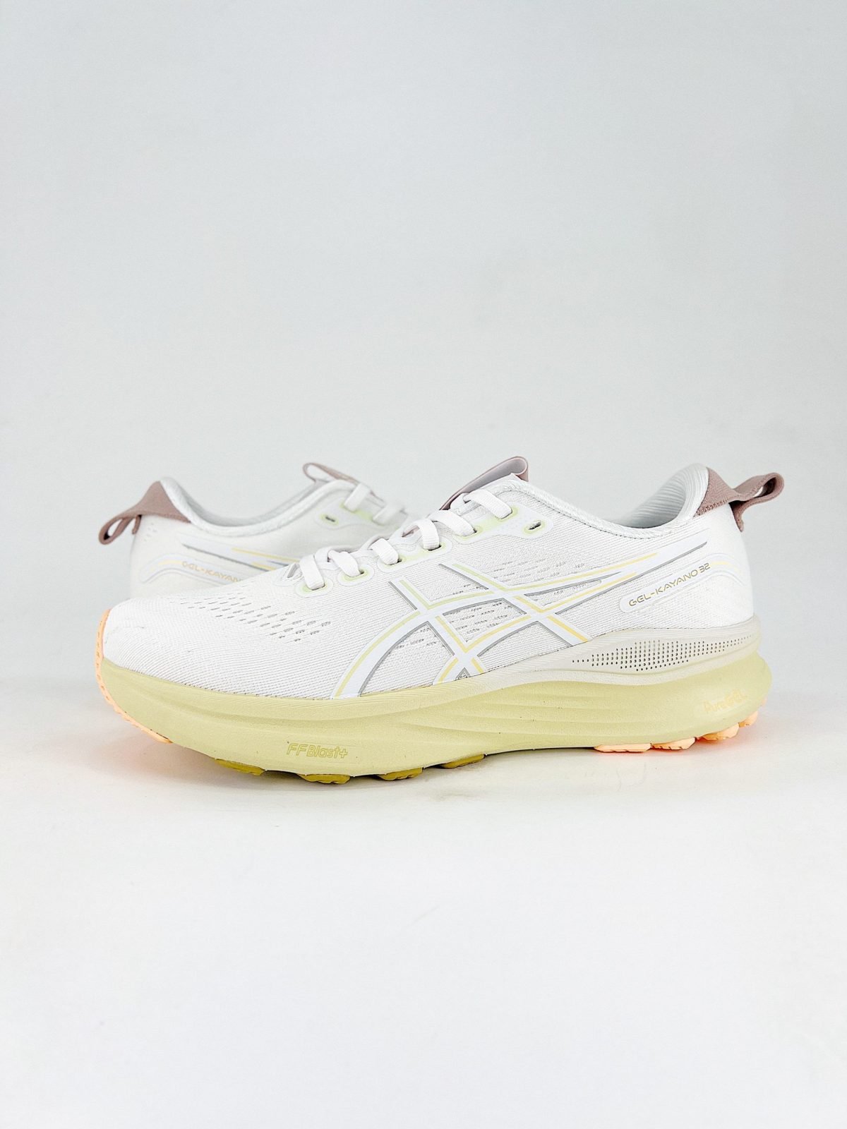 ASICS Gel Kayano 32 Luxe — Stability Meets Street Style - Image 5