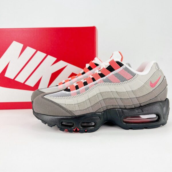 CDG x NIKE Air Max 95 (1)