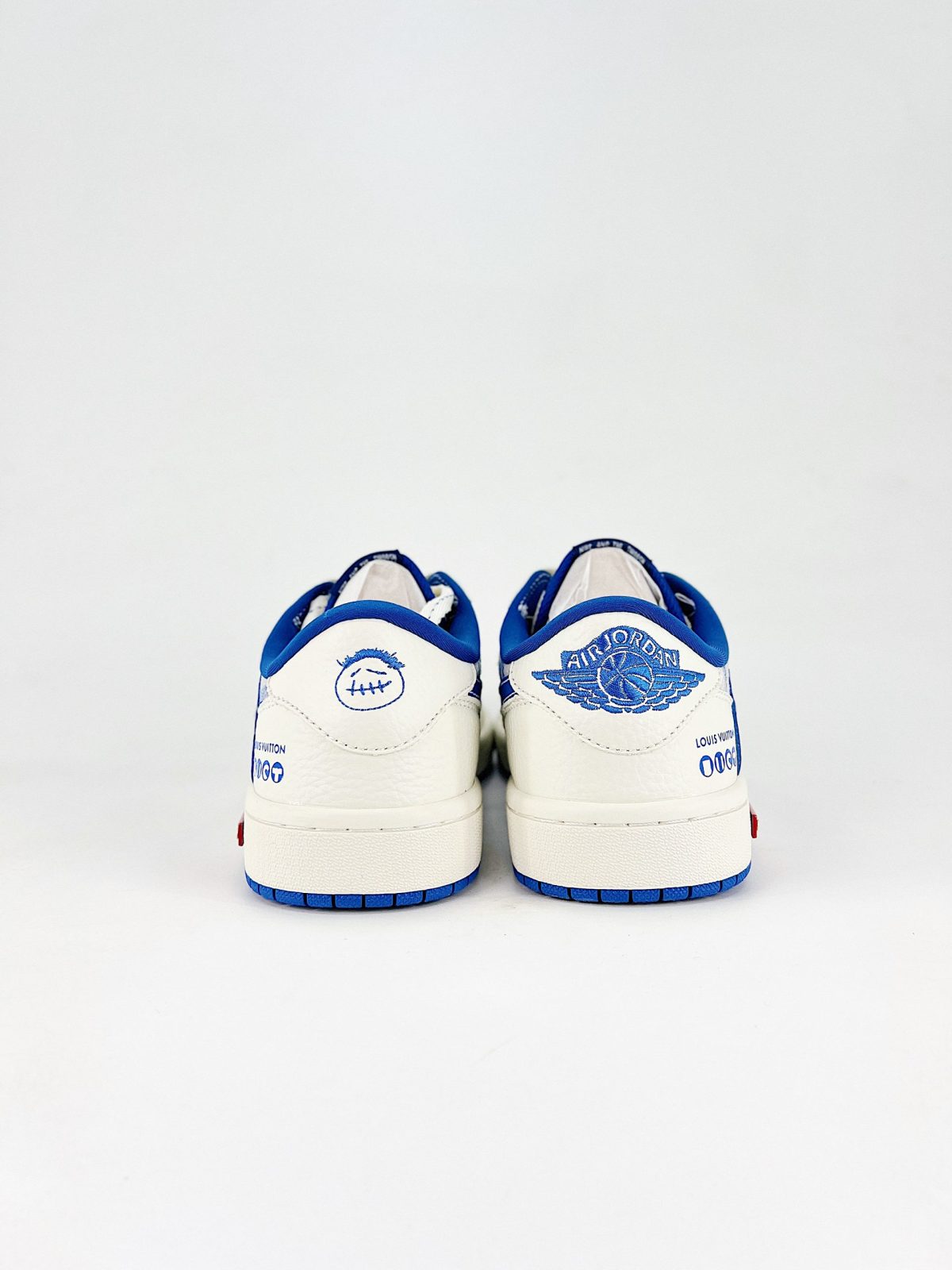 Nike Air Jordan 1 Low (4)