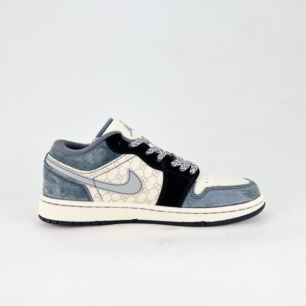 Nike Air Jordan 1 Low (8)
