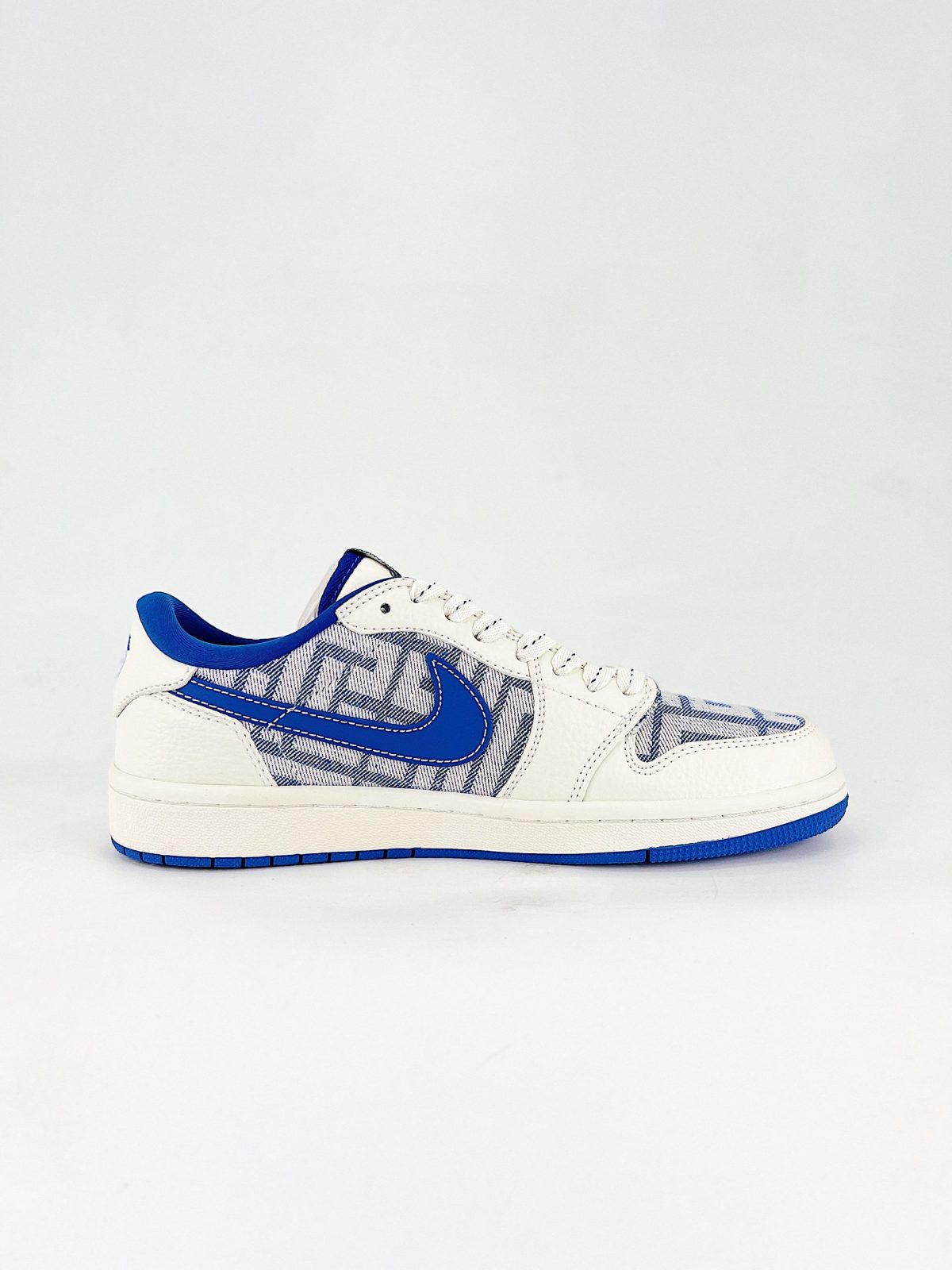 Nike Air Jordan 1 Low (8)