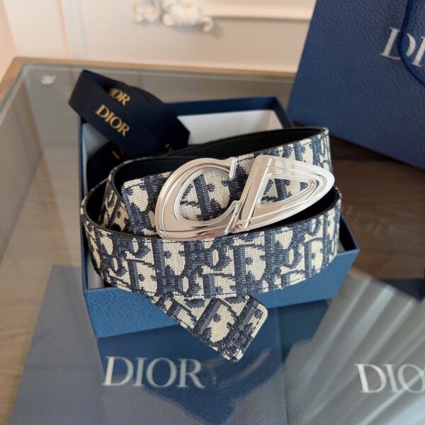 i1749918539856 389 0 6